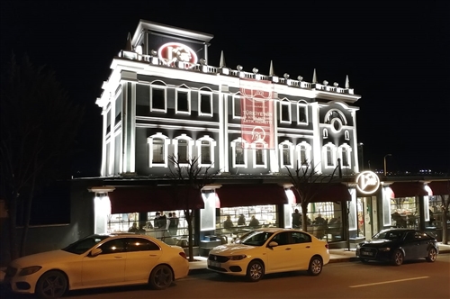 Liva Patisseries Facade Led Lighting Project